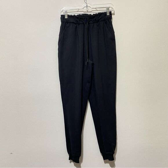 NWOT Lululemon Keep Moving Jogger Black Size 4 - Picture 5 of 7